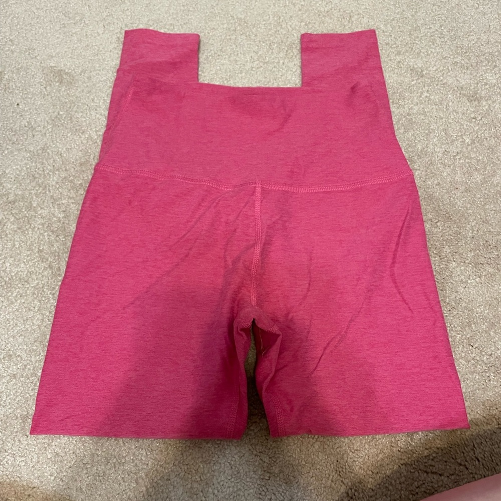 Beyond Yoga Pink Set